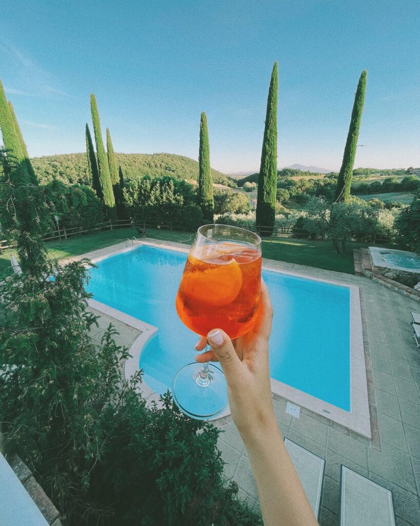 216925685_4210673358975761_7559290157701350538_n